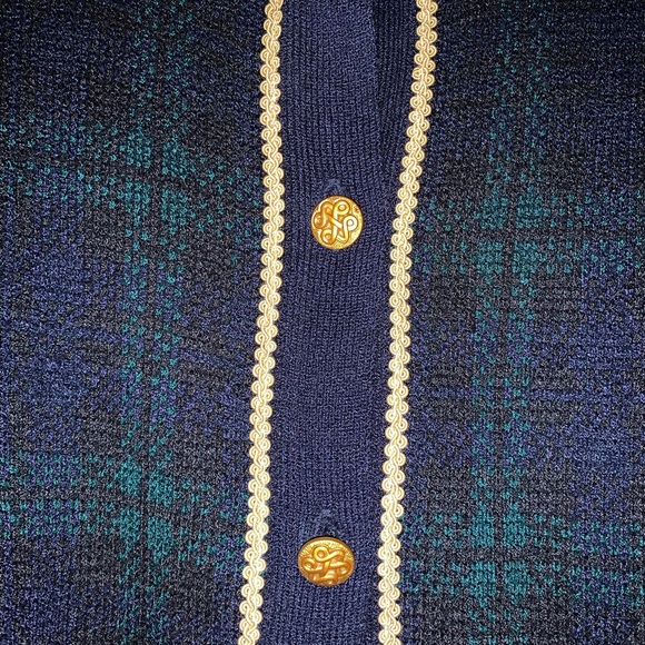 Plaid Blazer Sweater - Picture 4 of 10